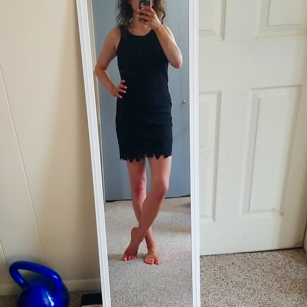 Black Lace Sleeveless Dress